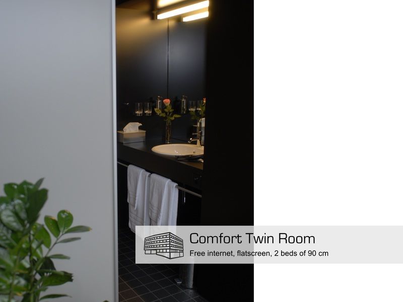 Dasbreitehotel Am Rhein Basel Luaran gambar
