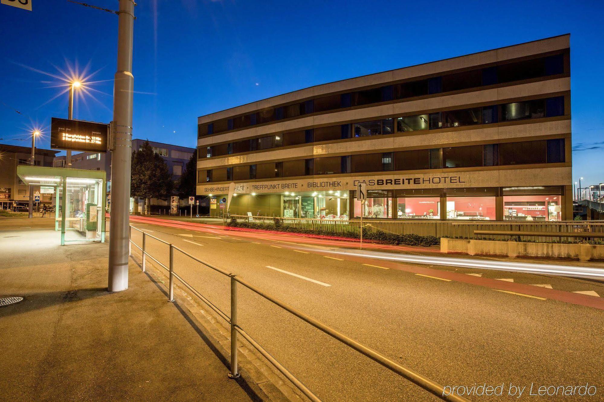 Dasbreitehotel Am Rhein Basel Luaran gambar