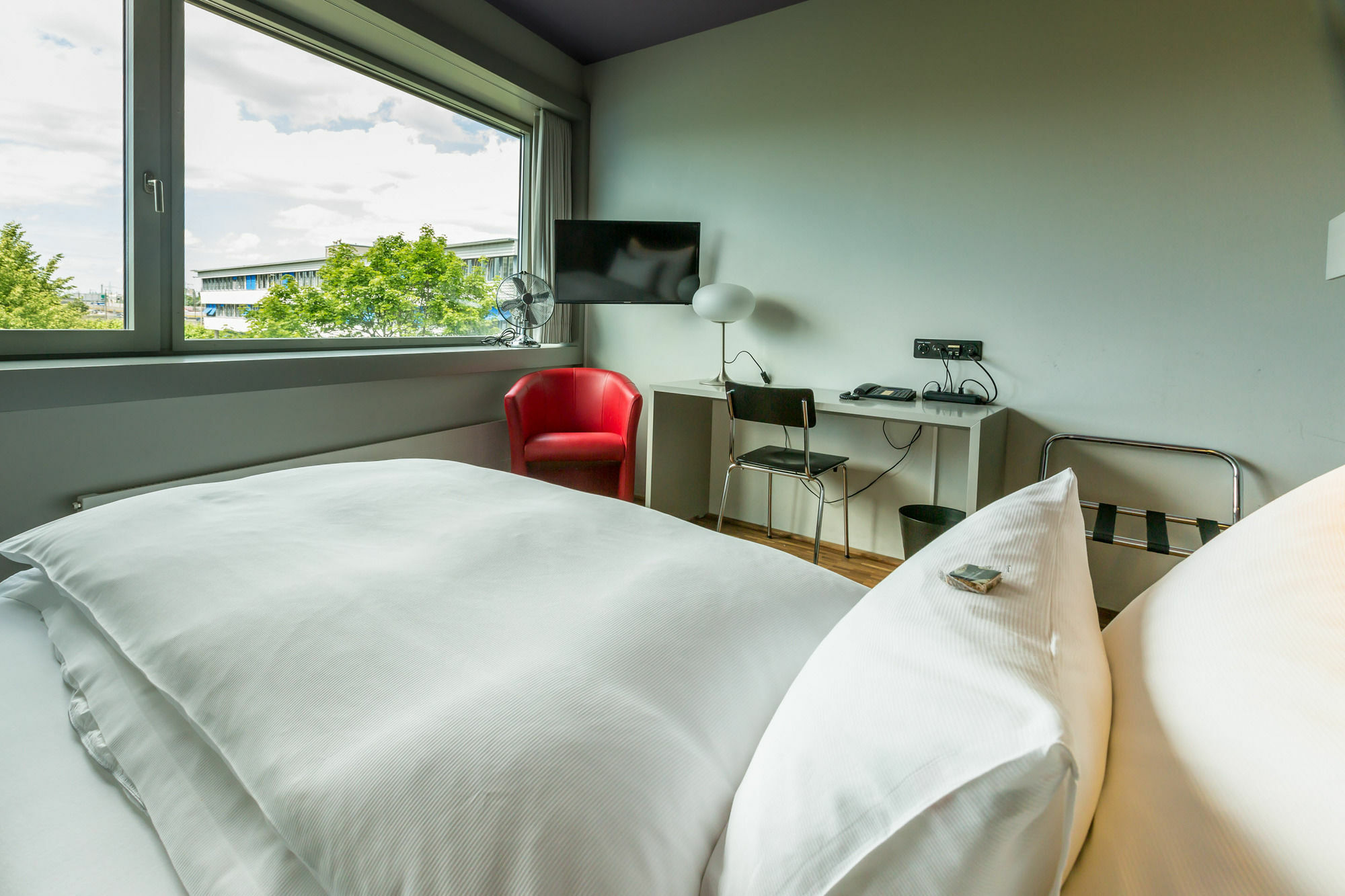 Dasbreitehotel Am Rhein Basel Luaran gambar